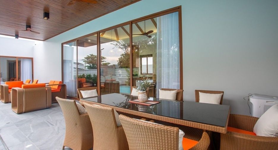 For rent 4 bedrooms villa in Hua Hin, Prachuap Khiri Khan