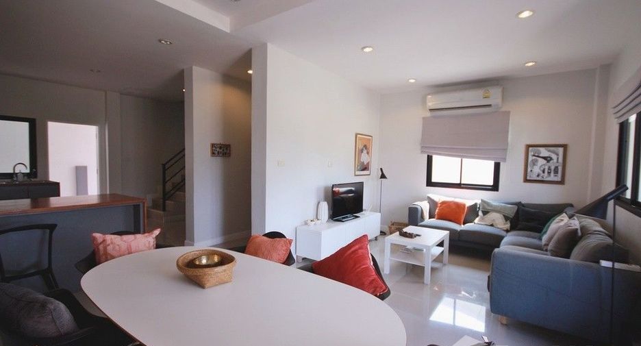 For sale 3 bedrooms townhouse in Pran Buri, Prachuap Khiri Khan