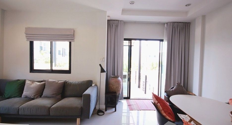 For sale 3 bedrooms townhouse in Pran Buri, Prachuap Khiri Khan