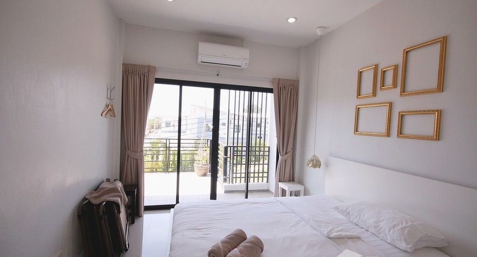 For sale 3 bedrooms townhouse in Pran Buri, Prachuap Khiri Khan