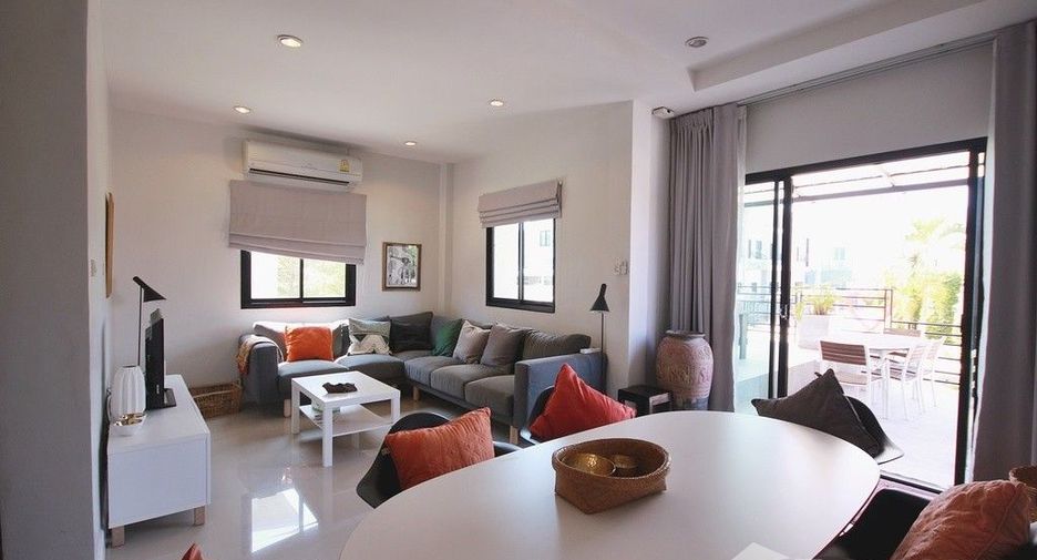 For sale 3 bedrooms townhouse in Pran Buri, Prachuap Khiri Khan