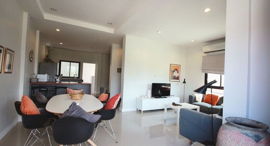 For sale 3 bedrooms townhouse in Pran Buri, Prachuap Khiri Khan