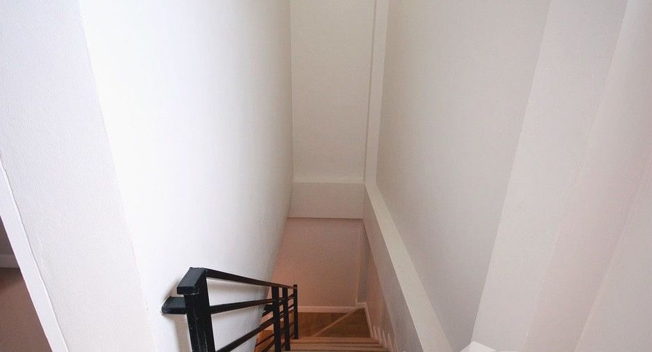 For sale 3 bedrooms townhouse in Pran Buri, Prachuap Khiri Khan