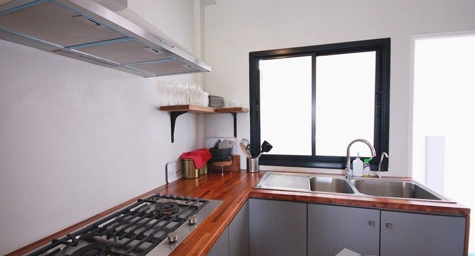 For sale 3 bedrooms townhouse in Pran Buri, Prachuap Khiri Khan