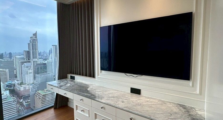For sale and for rent 3 bedrooms condo in Watthana, Bangkok