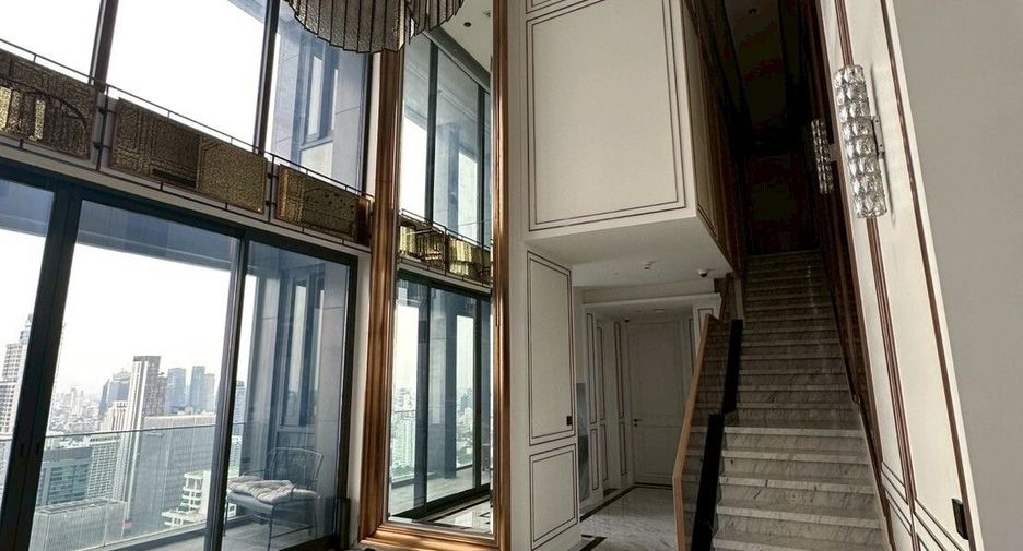 For sale and for rent 3 bedrooms condo in Watthana, Bangkok