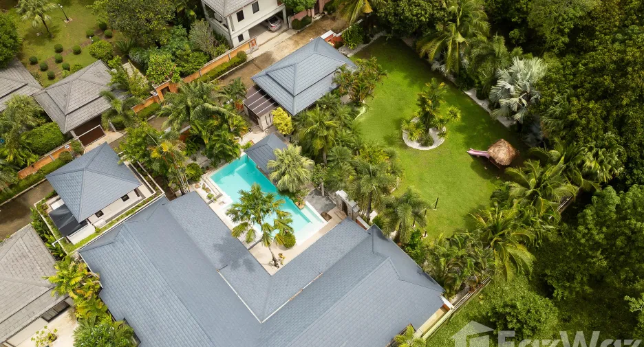 Villa en venta de 4 habitaciones en Mueang Phuket, Phuket