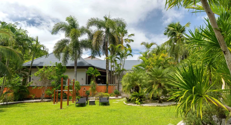 Villa en venta de 4 habitaciones en Mueang Phuket, Phuket