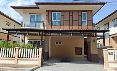 À louer 3 chambres maison à San Kamphaeng, Chiang Mai
