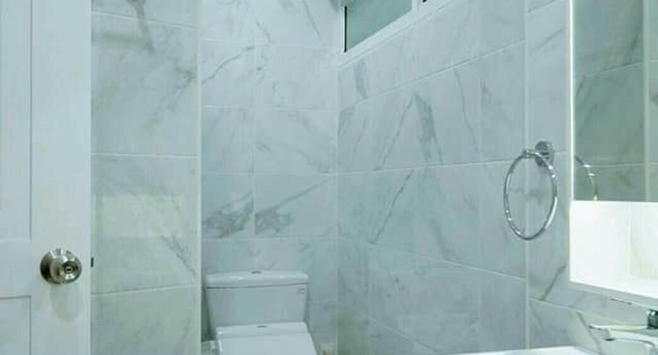 For sale and for rent 2 bedrooms condo in Watthana, Bangkok