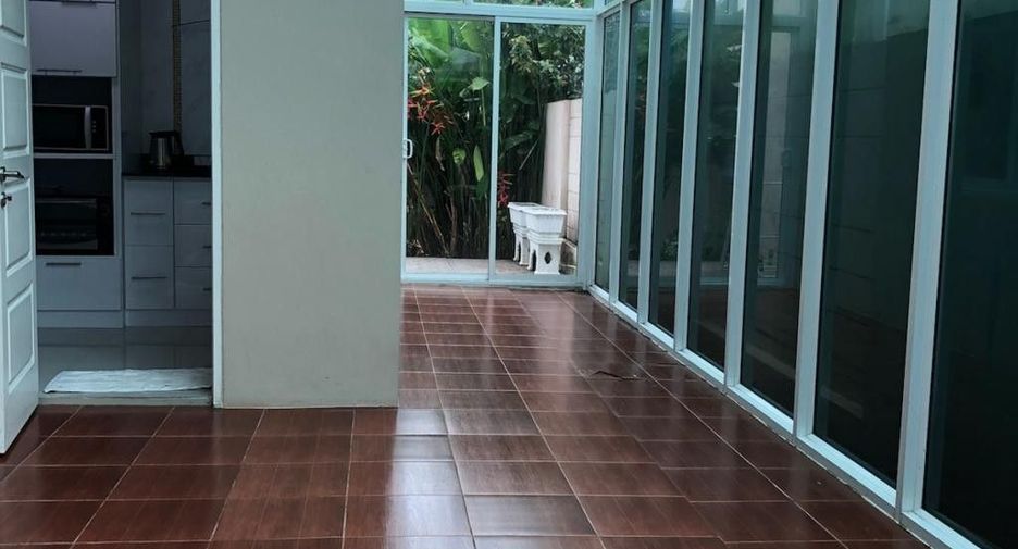 Haus zum Kauf mit 4 Zimmer in Mueang Khon Kaen, Khon Kaen