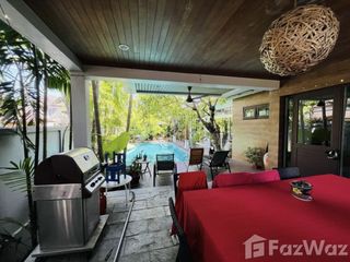 À vendre 4 chambres villa à Mueang Phuket, Phuket