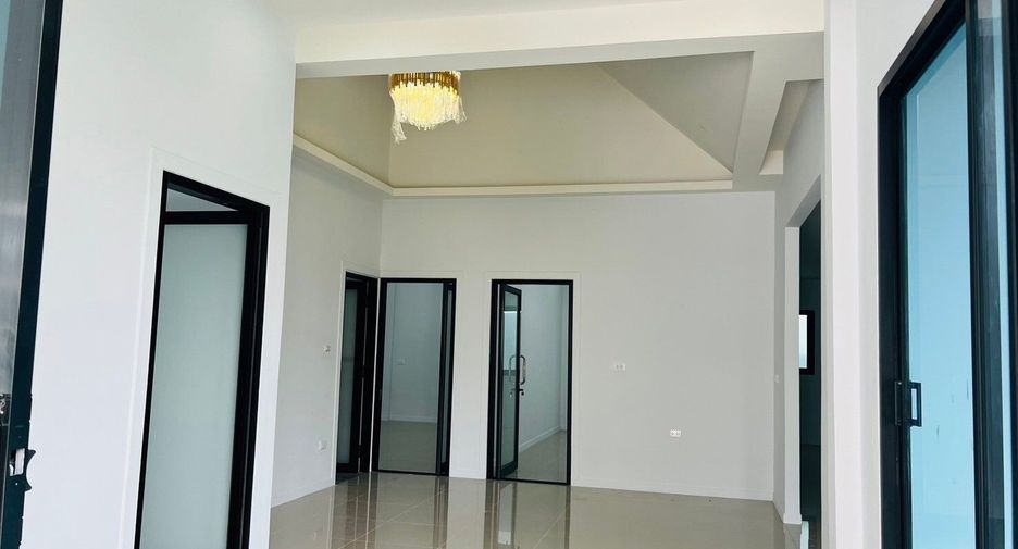 For sale 3 bedrooms house in Hua Hin, Prachuap Khiri Khan