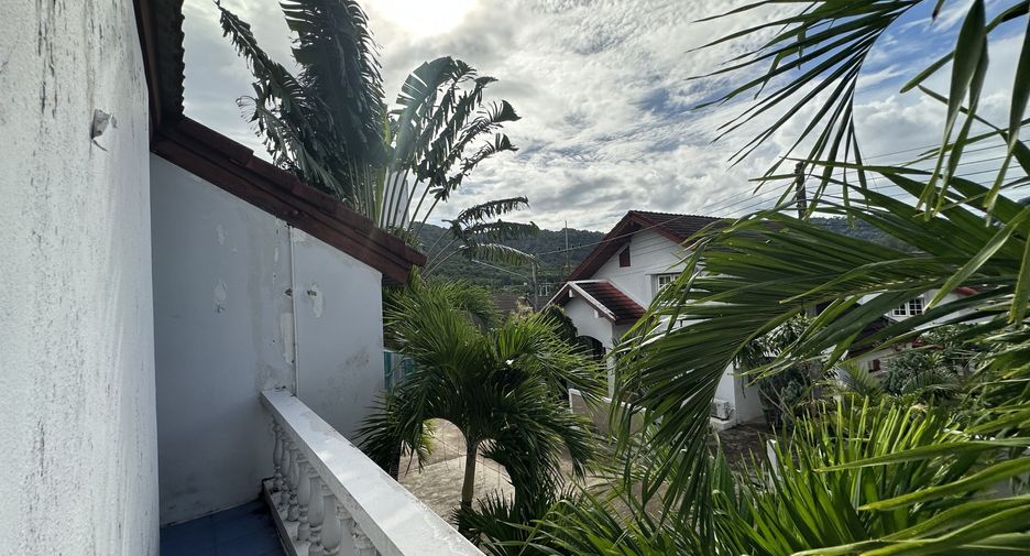 À louer 4 chambres villa à Mueang Phuket, Phuket