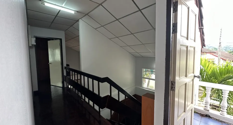 À louer 4 chambres villa à Mueang Phuket, Phuket