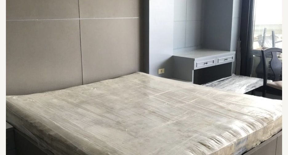 For sale 1 bed condo in Bang Rak, Bangkok