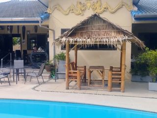 Villa zum Kauf mit 5 Zimmer in Mueang Phuket, Phuket
