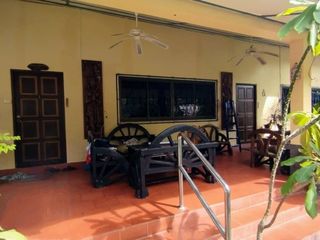 Villa zum Kauf mit 5 Zimmer in Mueang Phuket, Phuket