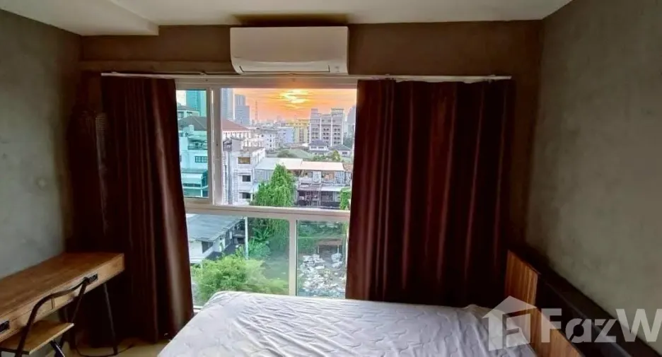 出售 1 卧室 公寓 在 Huai Khwang, 曼谷