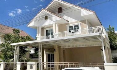 For sale 3 bedrooms house in San Kamphaeng, Chiang Mai