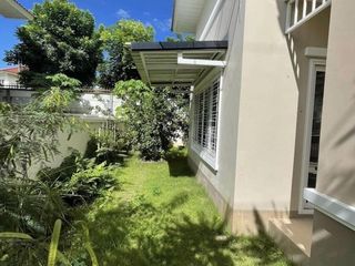 Casa en venta de 3 habitaciones en San Kamphaeng, Chiang Mai
