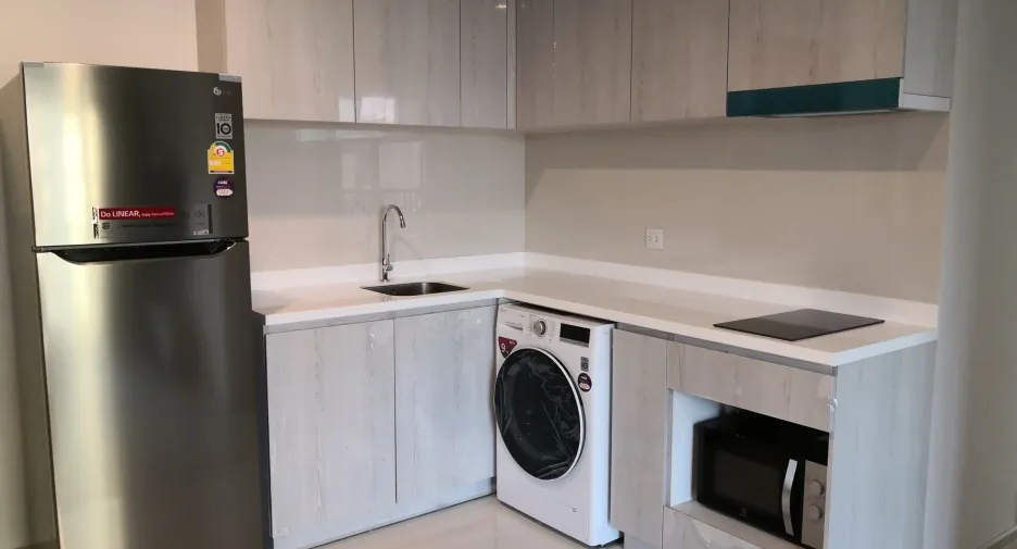 For sale 2 bedrooms condo in Pathum Wan, Bangkok