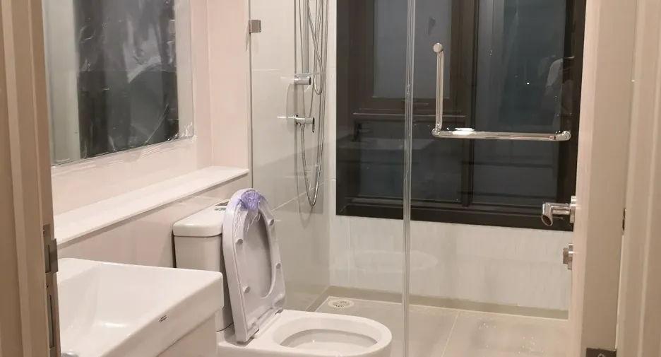For sale 2 bedrooms condo in Pathum Wan, Bangkok