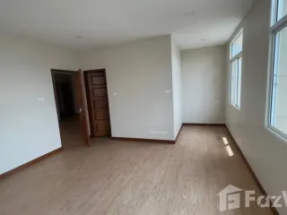 À vendre et à louer 2 chambres condo à Din Daeng, Bangkok