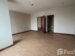 À vendre et à louer 2 chambres condo à Din Daeng, Bangkok
