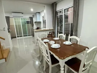 For Rent 3 Bedroom House In Bang Lamung, Chonburi