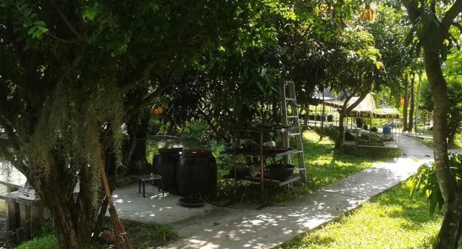 Casa en venta de 5 habitaciones en Saphan Sung, Bangkok
