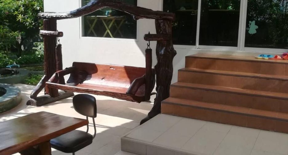 Casa en venta de 5 habitaciones en Saphan Sung, Bangkok