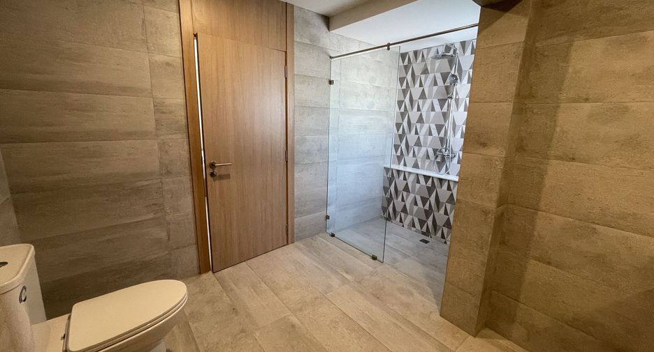 For sale 8 bedrooms house in Bang Lamung, Chonburi