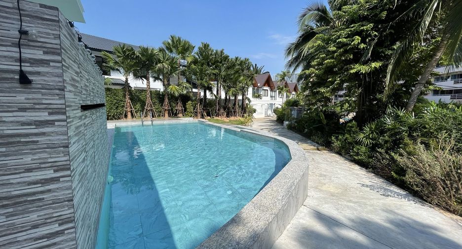 For sale 8 bedrooms house in Bang Lamung, Chonburi