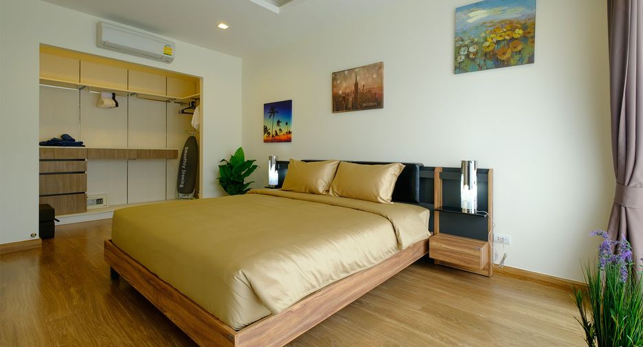 For sale 3 bedrooms townhouse in Thalang, Phuket