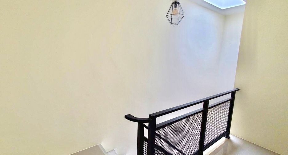 Casa en venta de 3 habitaciones en Thalang, Phuket