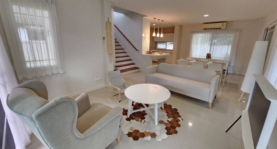 For rent 4 bedrooms house in Mueang Chiang Mai, Chiang Mai