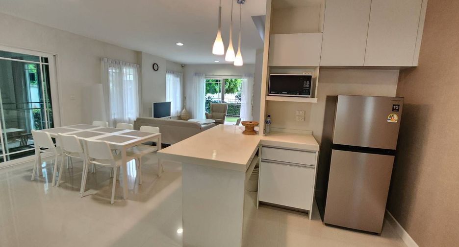 For rent 4 bedrooms house in Mueang Chiang Mai, Chiang Mai