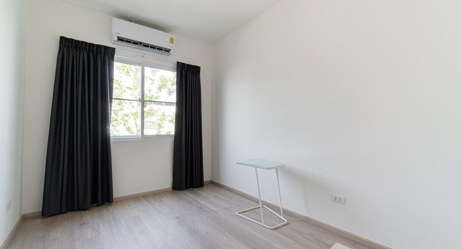 For sale and for rent 3 bedrooms house in Prawet, Bangkok