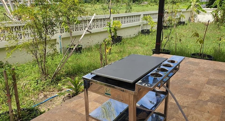 For sale and for rent 4 bedrooms villa in Hua Hin, Prachuap Khiri Khan