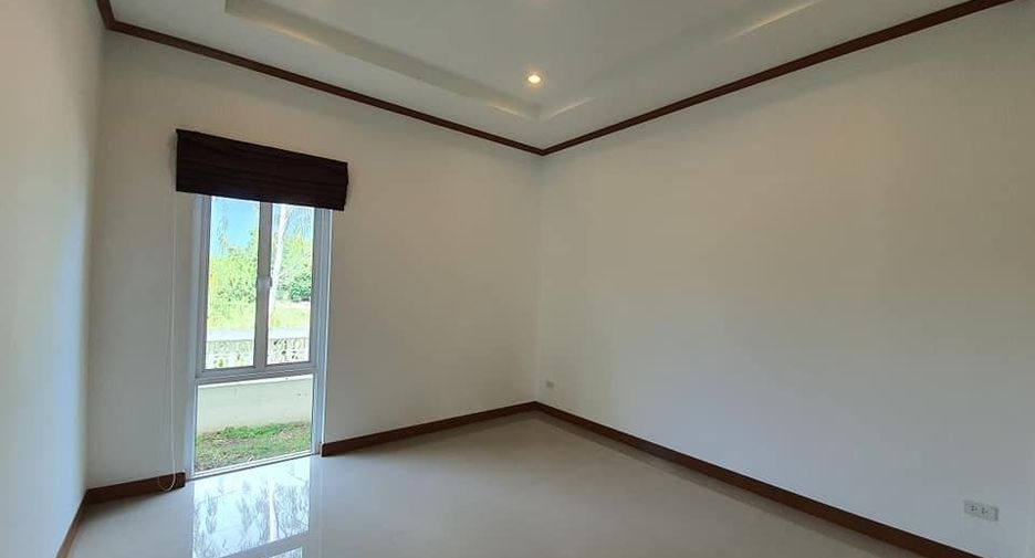 For sale and for rent 4 bedrooms villa in Hua Hin, Prachuap Khiri Khan