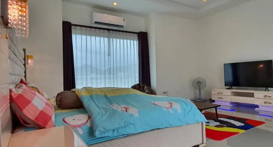 For sale and for rent 4 bedrooms villa in Hua Hin, Prachuap Khiri Khan