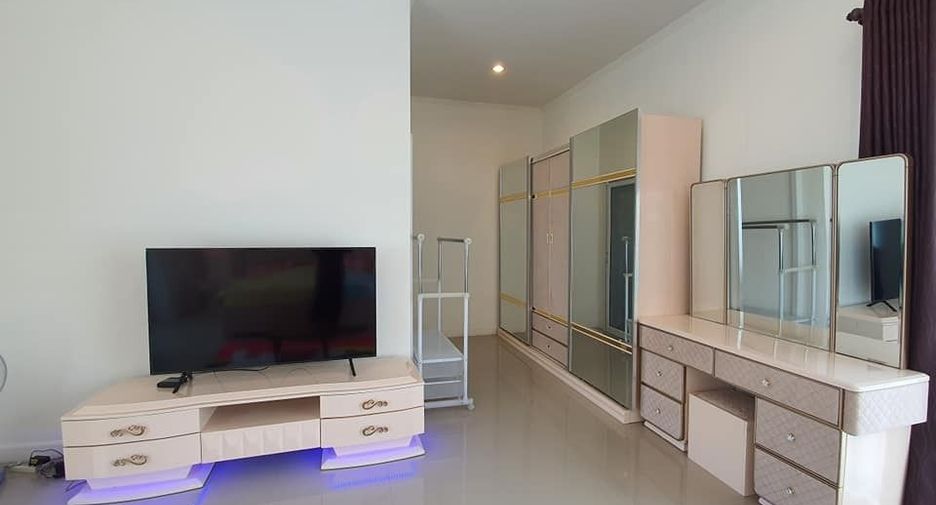 For sale and for rent 4 bedrooms villa in Hua Hin, Prachuap Khiri Khan