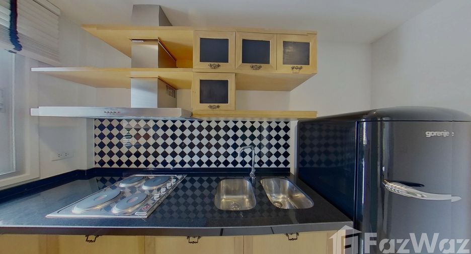 For sale 2 ベッドルーム townhouse in Cha Am, Phetchaburi