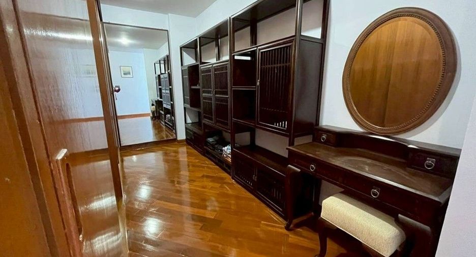 出售 6 卧室 别墅 在 Bang Lamung, Chon Buri