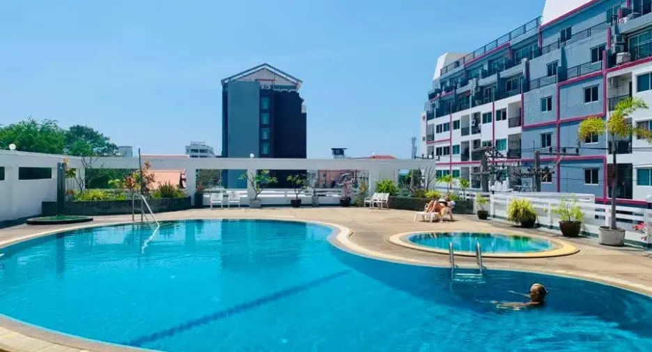 For sale studio condo in Bang Lamung, Chonburi