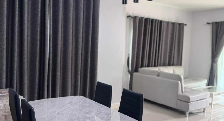 Casa en alquiler de 3 habitaciones en Mueang Khon Kaen, Khon Kaen