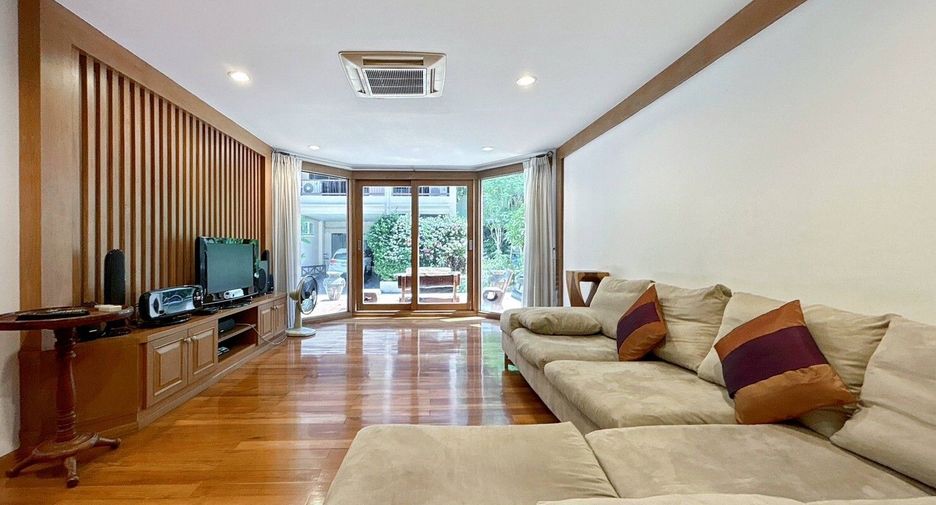 For sale 5 bedrooms townhouse in Hua Hin, Prachuap Khiri Khan
