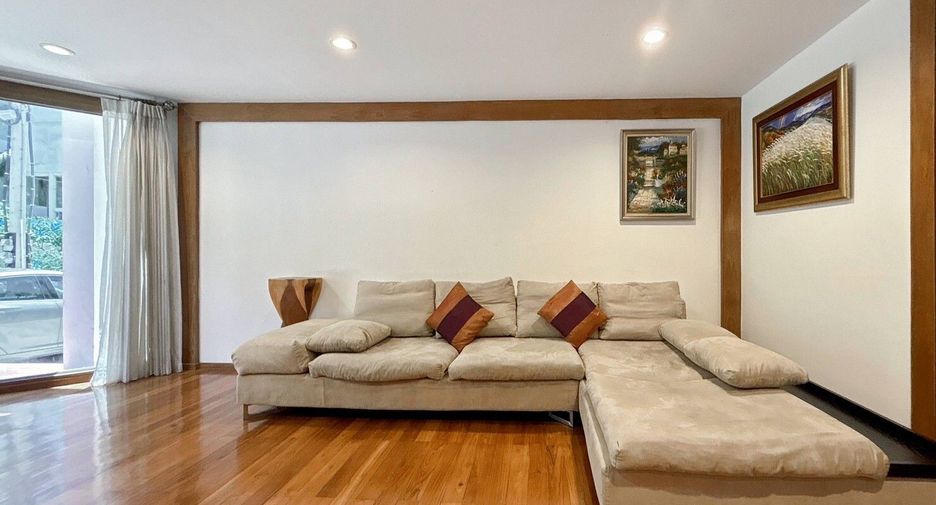 For sale 5 bedrooms townhouse in Hua Hin, Prachuap Khiri Khan