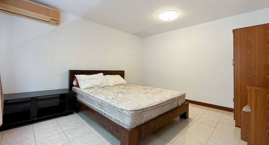 For sale 5 bedrooms townhouse in Hua Hin, Prachuap Khiri Khan
